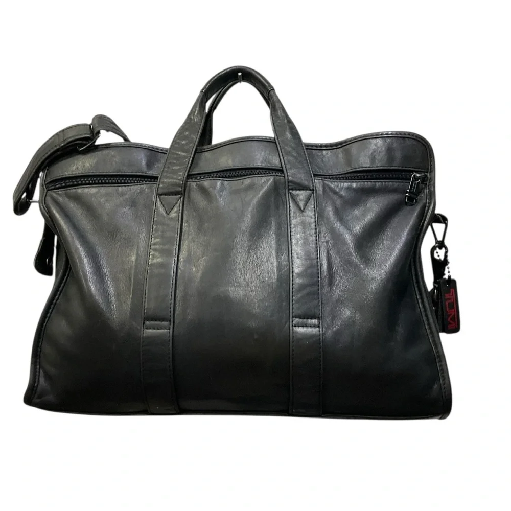 🧳 TUMI Leather Expandable Laptop Briefcase — Black Executive Business Bag 15–16”